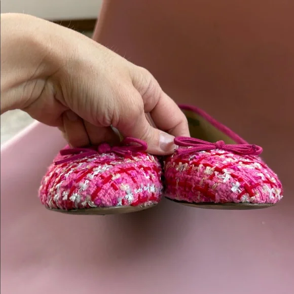 Ann Taylor Boucle Flats - Picture 4 of 8